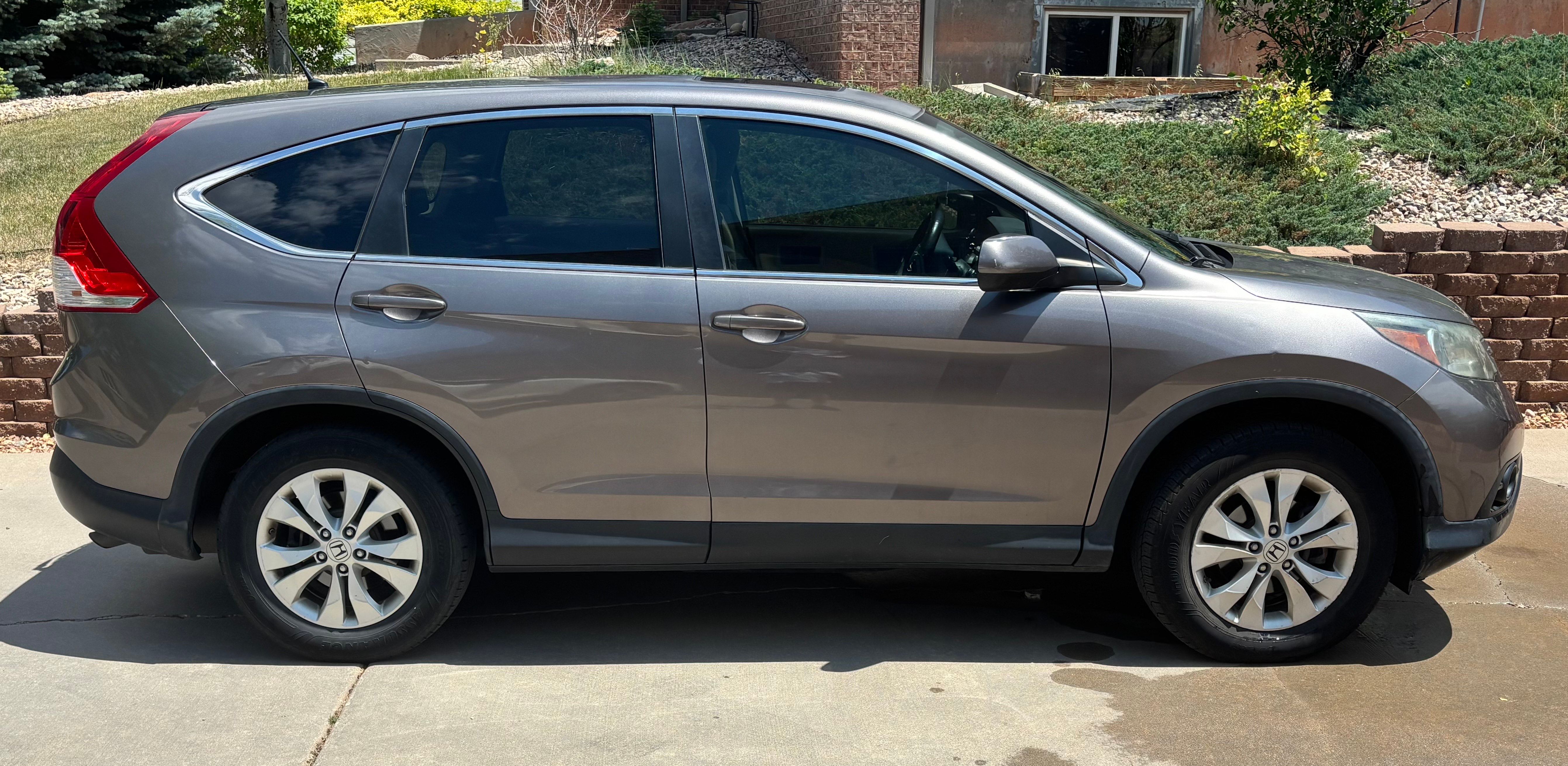 Used 2013 Honda CR-V EX image 1