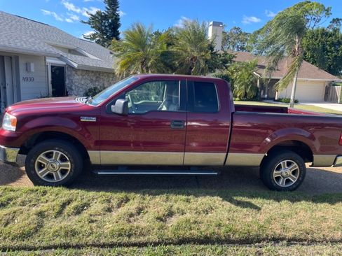 Used 2005 Ford F150 XLT image 14