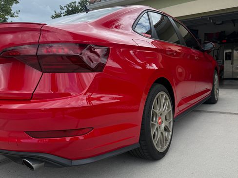 Used 2021 Volkswagen Jetta GLI Autobahn FWD image 5