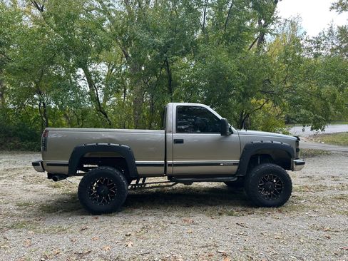 Used 1998 Chevrolet Silverado 1500 4x4 Regular Cab image 10