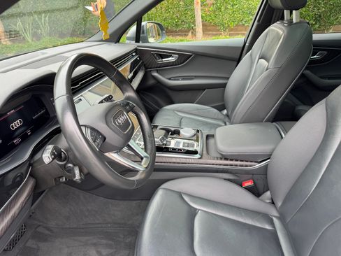 Used 2022 Audi Q7 2.0T Premium w/ Convenience Package image 13