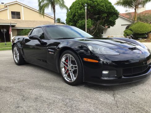 Used 2008 Chevrolet Corvette Z06 w/ Preferred Equipment Group image 6