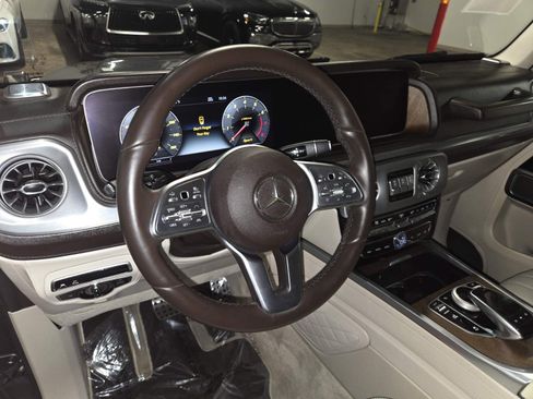 Used 2020 Mercedes-Benz G 550 image 15