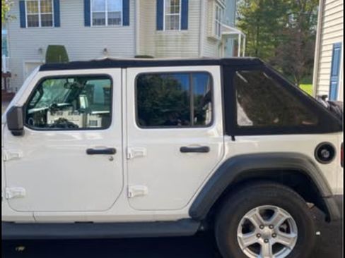 Used 2021 Jeep Wrangler Unlimited Sport image 11