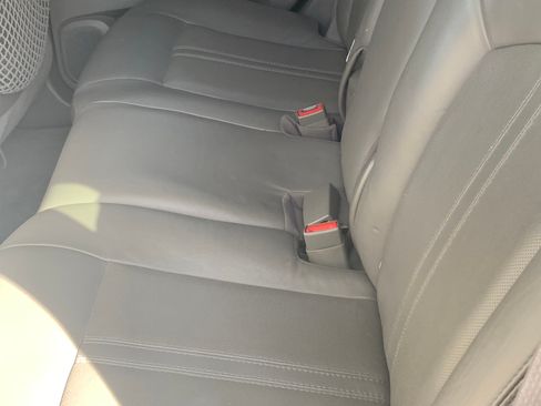 Used 2012 Cadillac SRX Luxury image 9