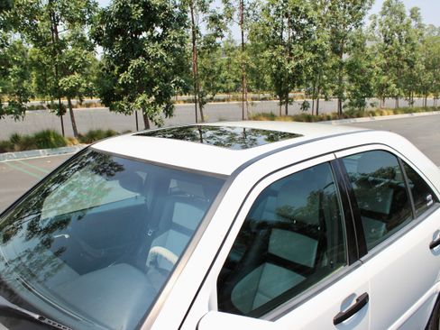 Used 1998 Mercedes-Benz C 43 AMG Sedan image 27