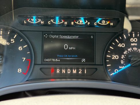Used 2018 Ford F150 XL w/ Equipment Group 101A Mid RWD image 12