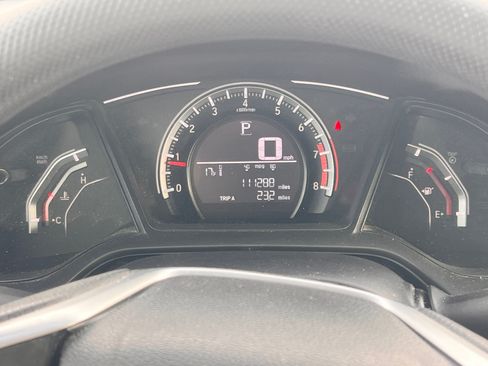 Used 2018 Honda Civic LX image 8