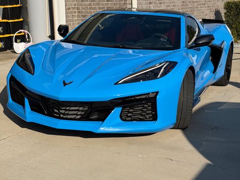 Used 2024 Chevrolet Corvette Z06 image 5