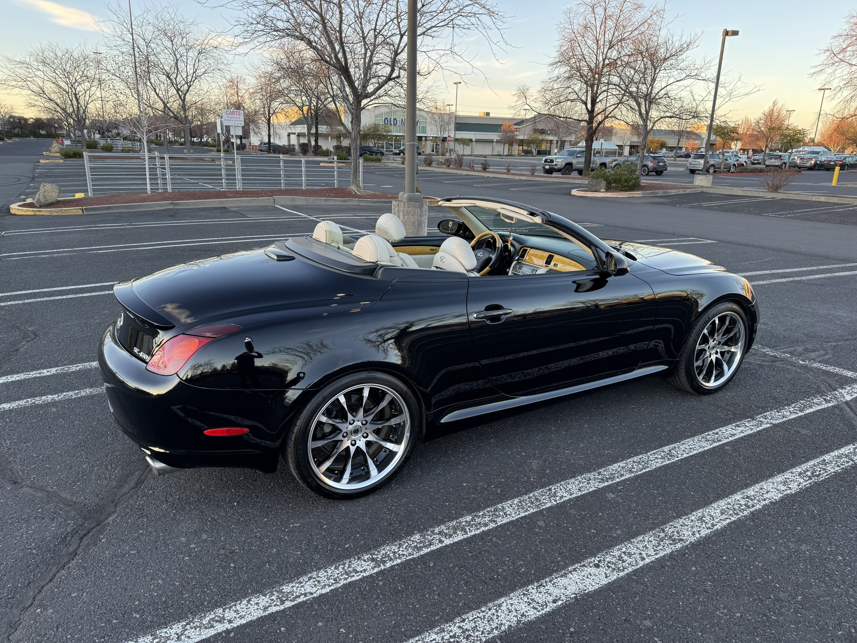 Used 2003 Lexus SC 430 Convertible RWD image 17