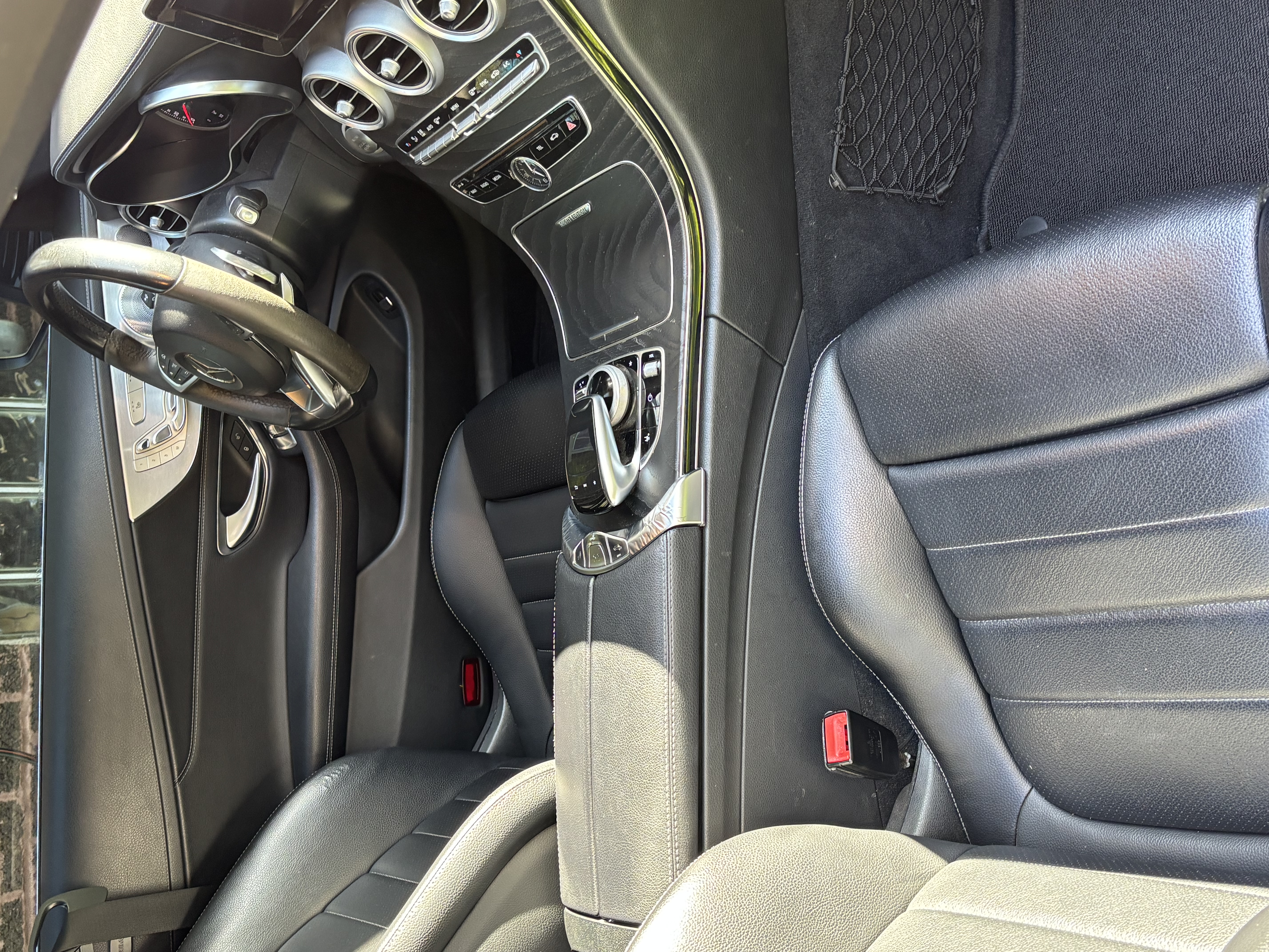 Used 2018 Mercedes-Benz C 300 Cabriolet image 11
