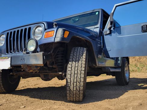 Used 2001 Jeep Wrangler Sport image 8