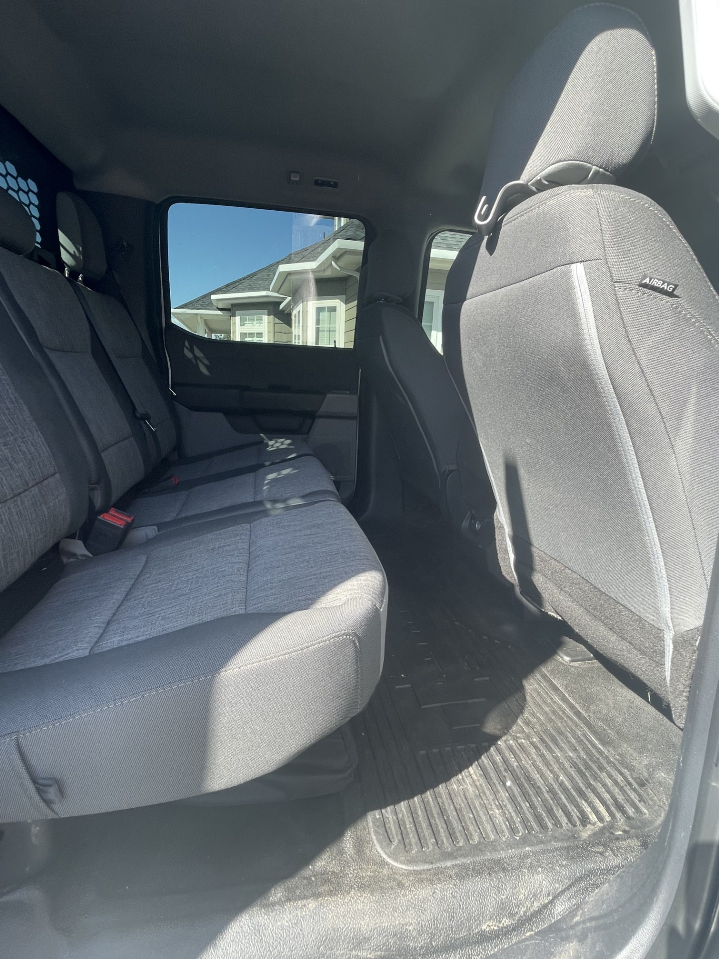 Used 2023 Ford F550 4x4 Crew Cab Super Duty image 6