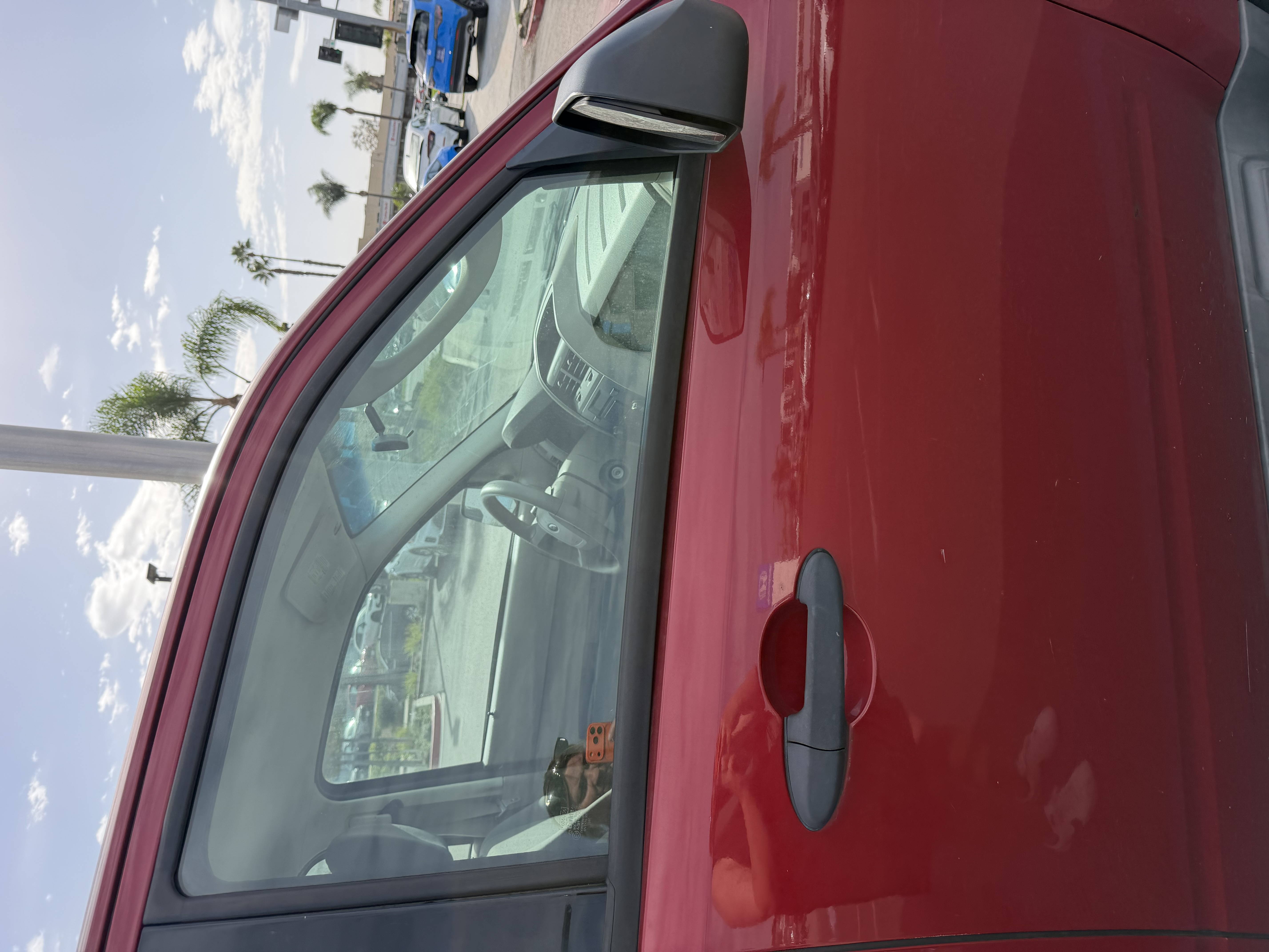 Used 2010 Ford Escape XLS AWD/4WD image 27