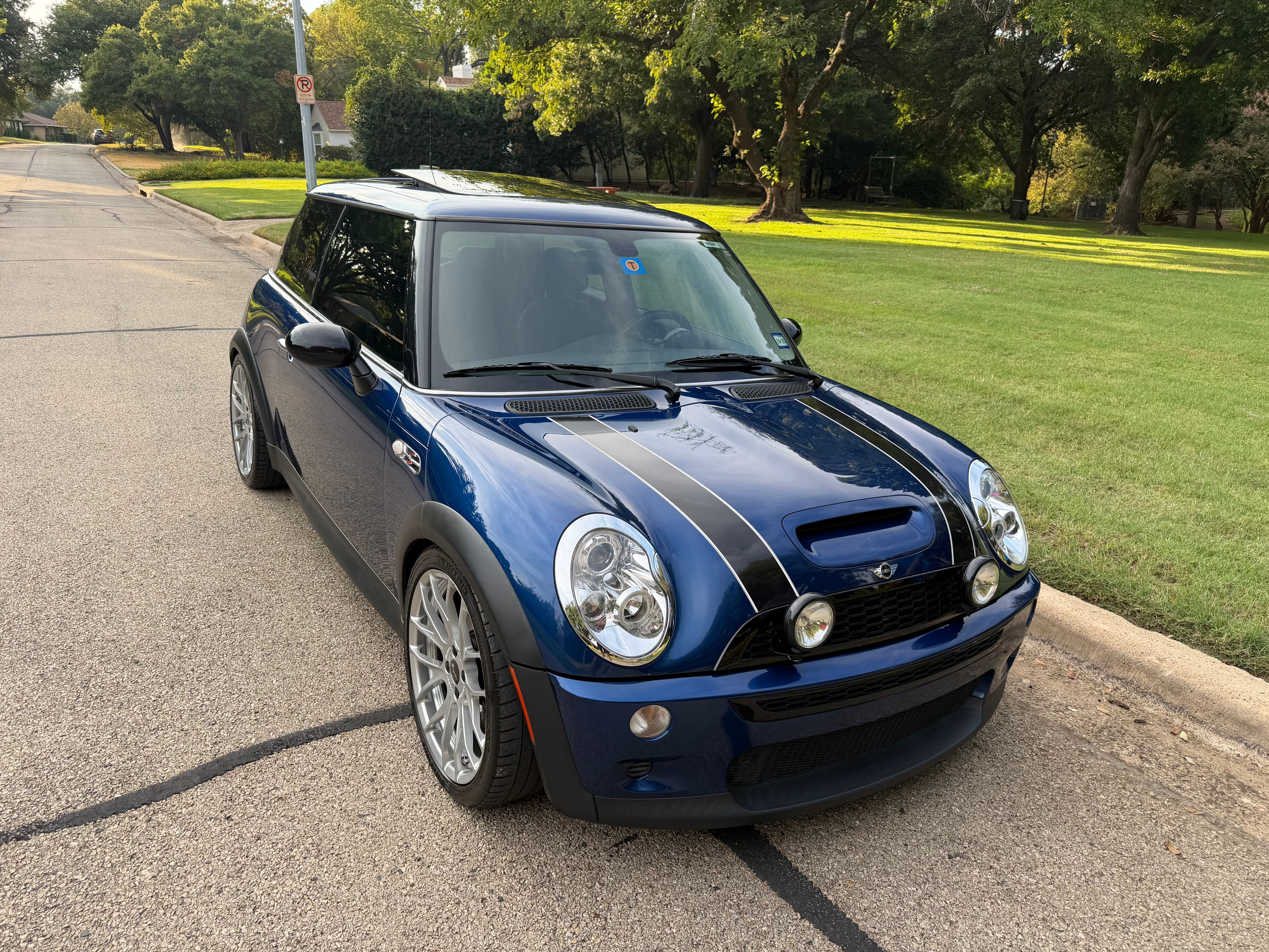 Used 2004 MINI Cooper S FWD image 10