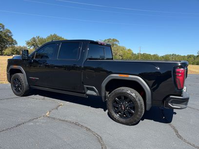 Used 2024 GMC Sierra 2500 AT4 w/ AT4 Premium Plus Package