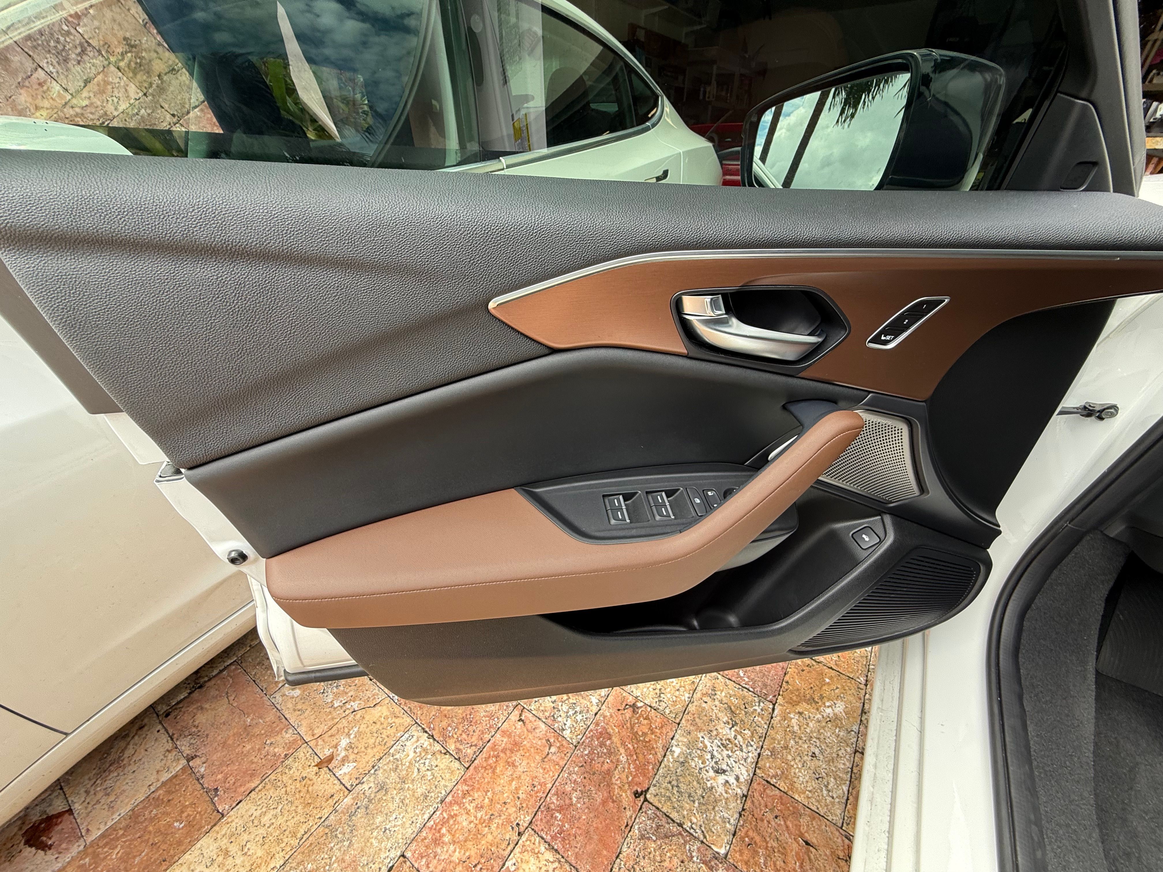 Used 2023 Acura TLX w/ Technology Package FWD image 29