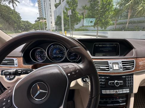 Used 2014 Mercedes-Benz E 350 4MATIC Wagon image 14