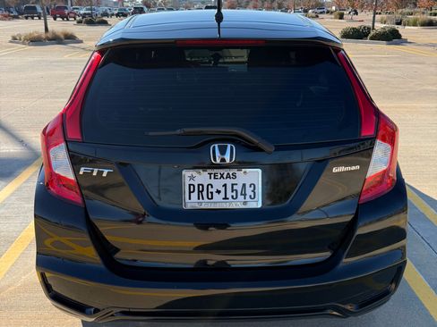 Used 2018 Honda Fit LX image 5