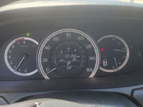 Used 2013 Honda Accord EX-L image 19