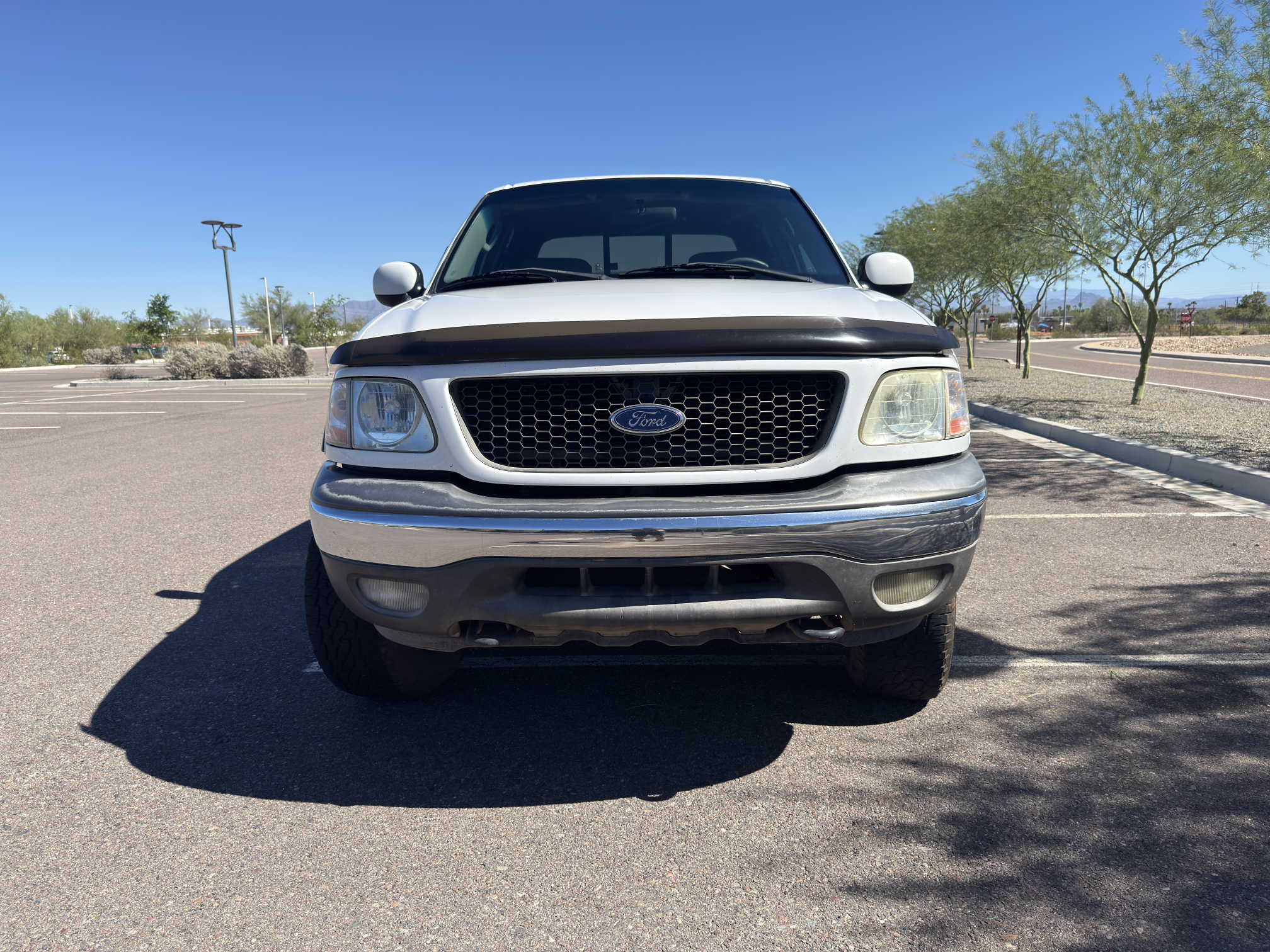 Used 2003 Ford F150 XLT AWD/4WD image 4