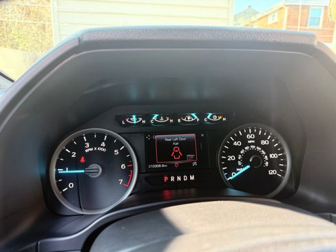 Used 2020 Ford F150 XLT w/ Equipment Group 302A Luxury image 12