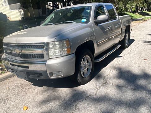 Used 2009 Chevrolet Silverado 1500 LT w/ Power Pack Plus image 1
