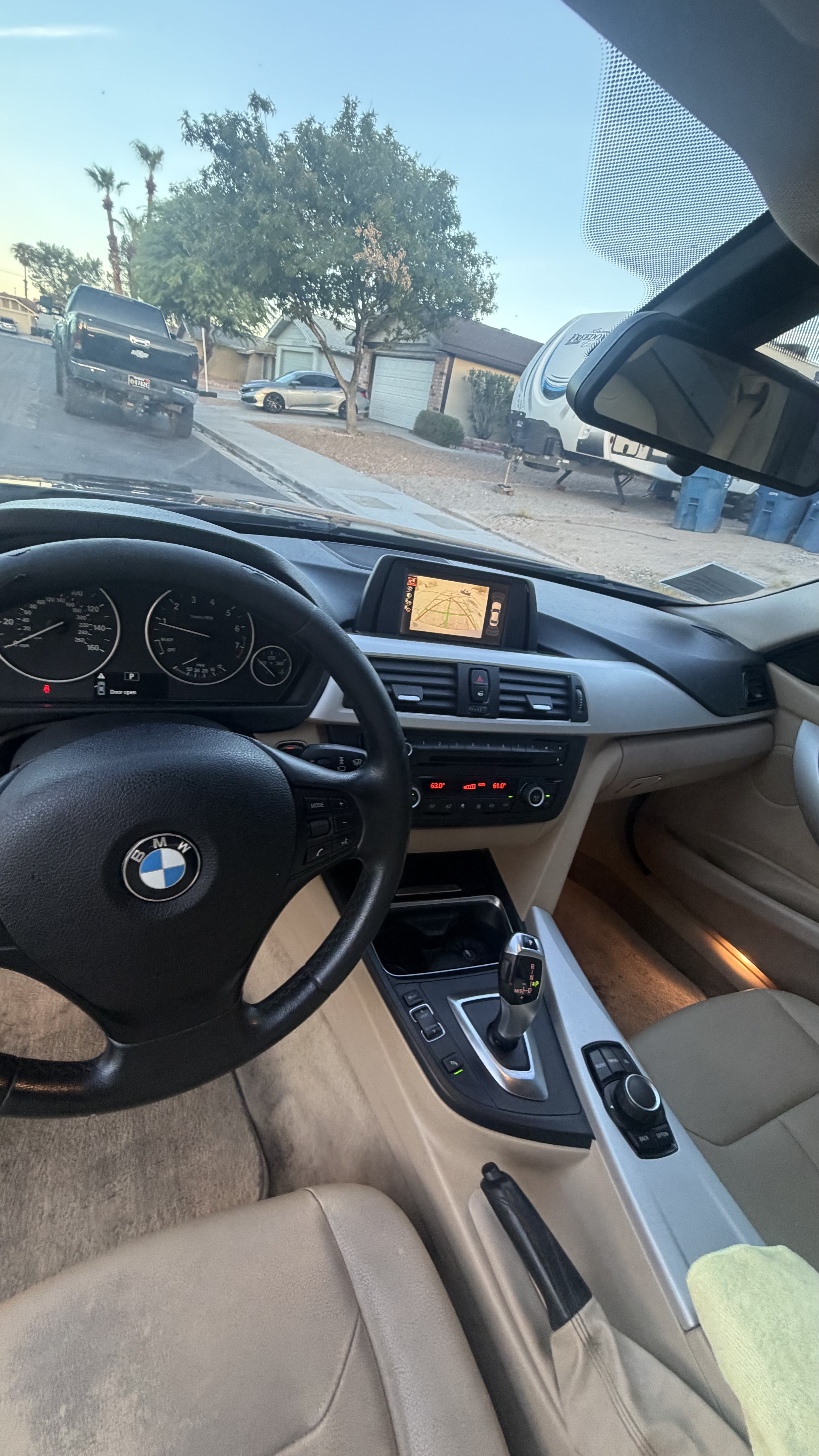 Used 2015 BMW 320i Sedan RWD image 8