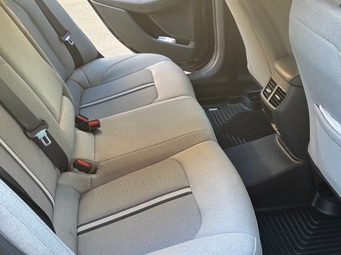 Used 2021 Hyundai Sonata SEL w/ Convenience Package image 12