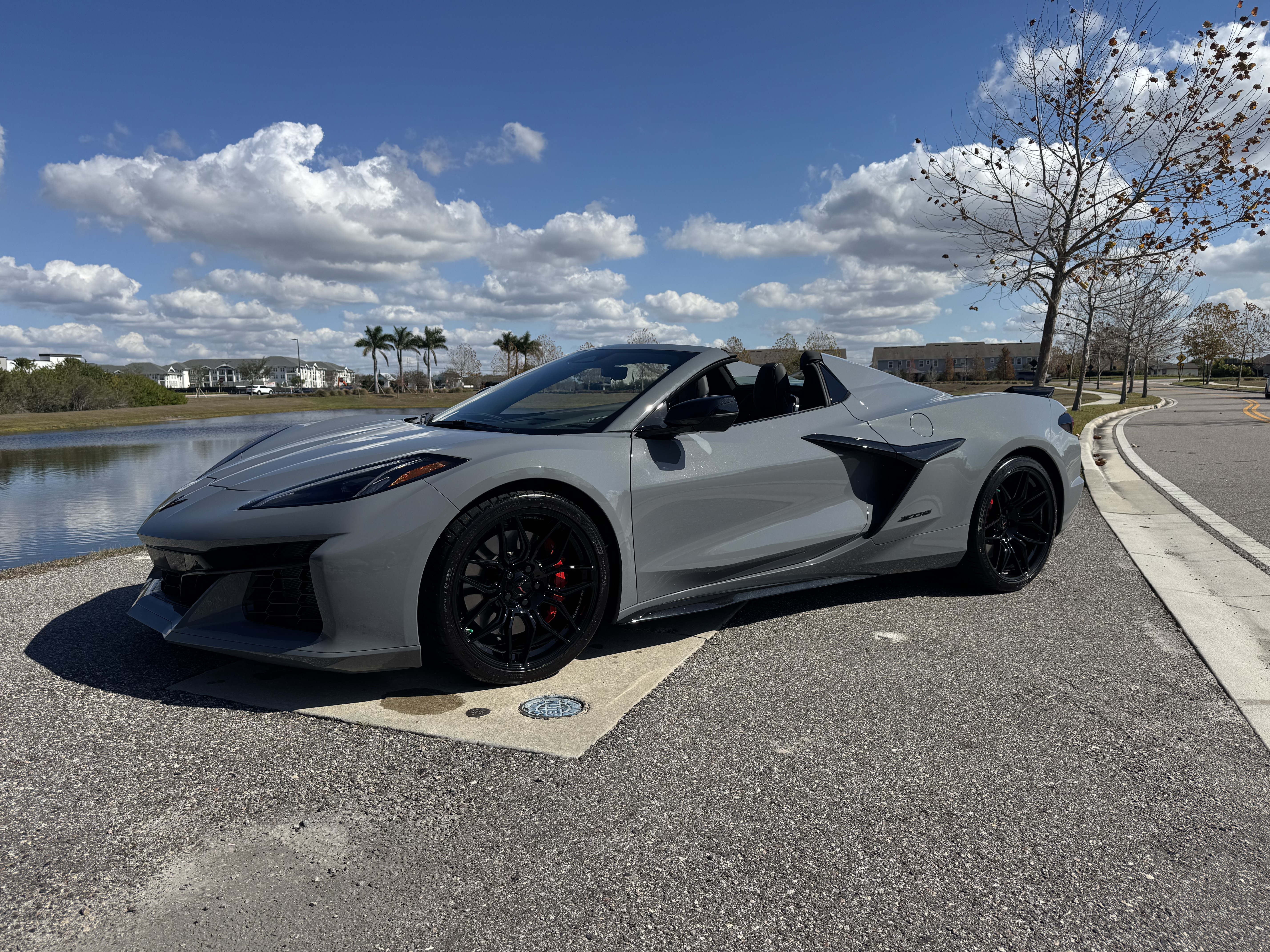 Used 2024 Chevrolet Corvette Z06 w/ Stealth Interior Trim Package RWD image 10