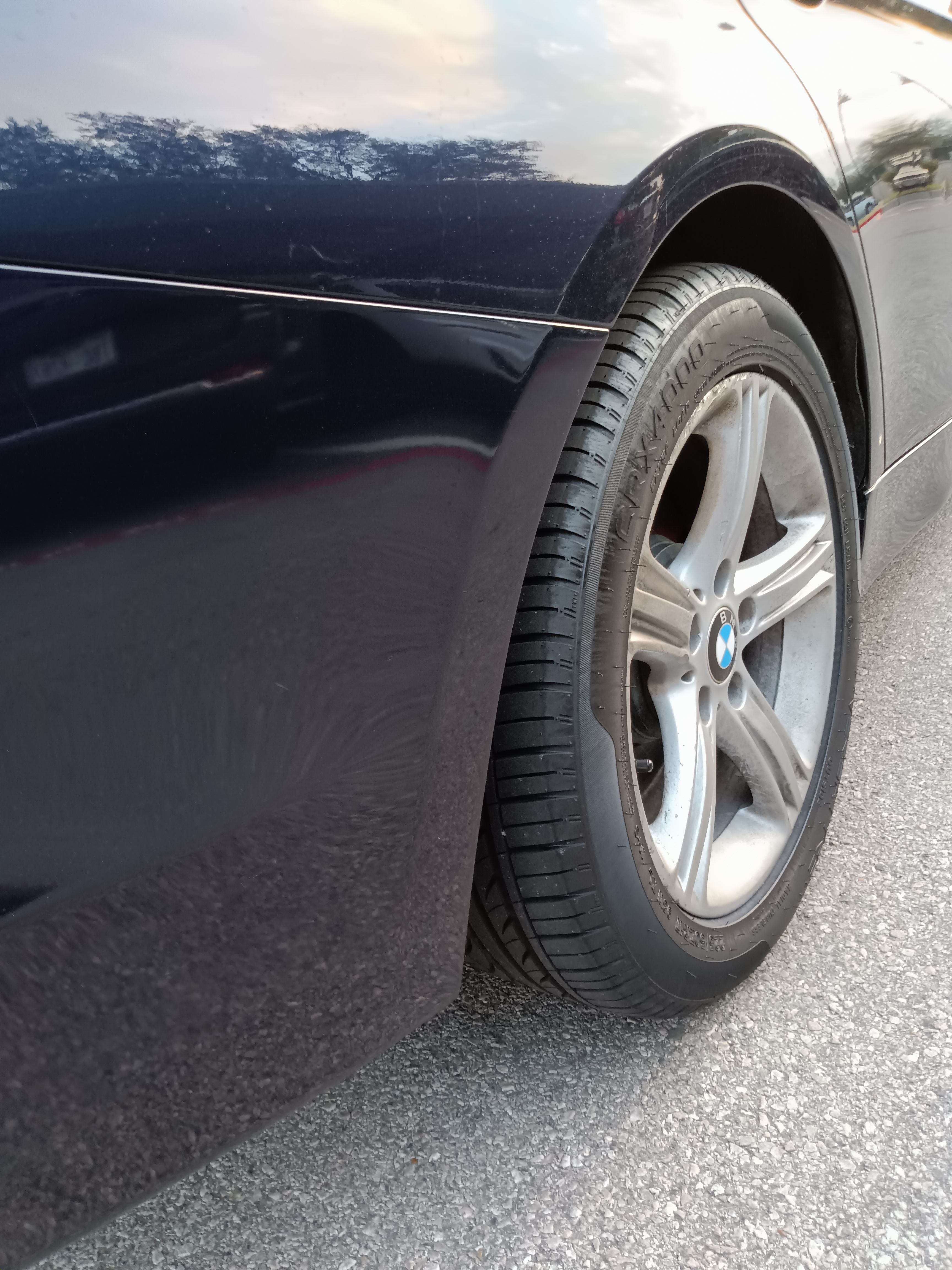Used 2015 BMW 320i xDrive Sedan AWD/4WD image 6
