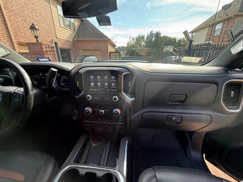Used 2019 GMC Sierra 1500 AT4 image 13