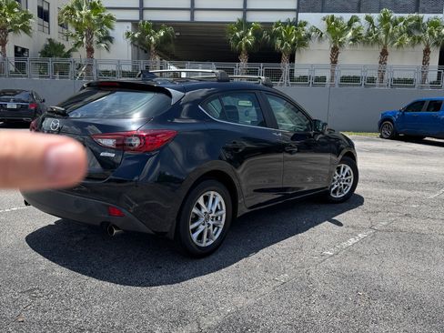 Used 2016 MAZDA MAZDA3 i Grand Touring FWD image 6