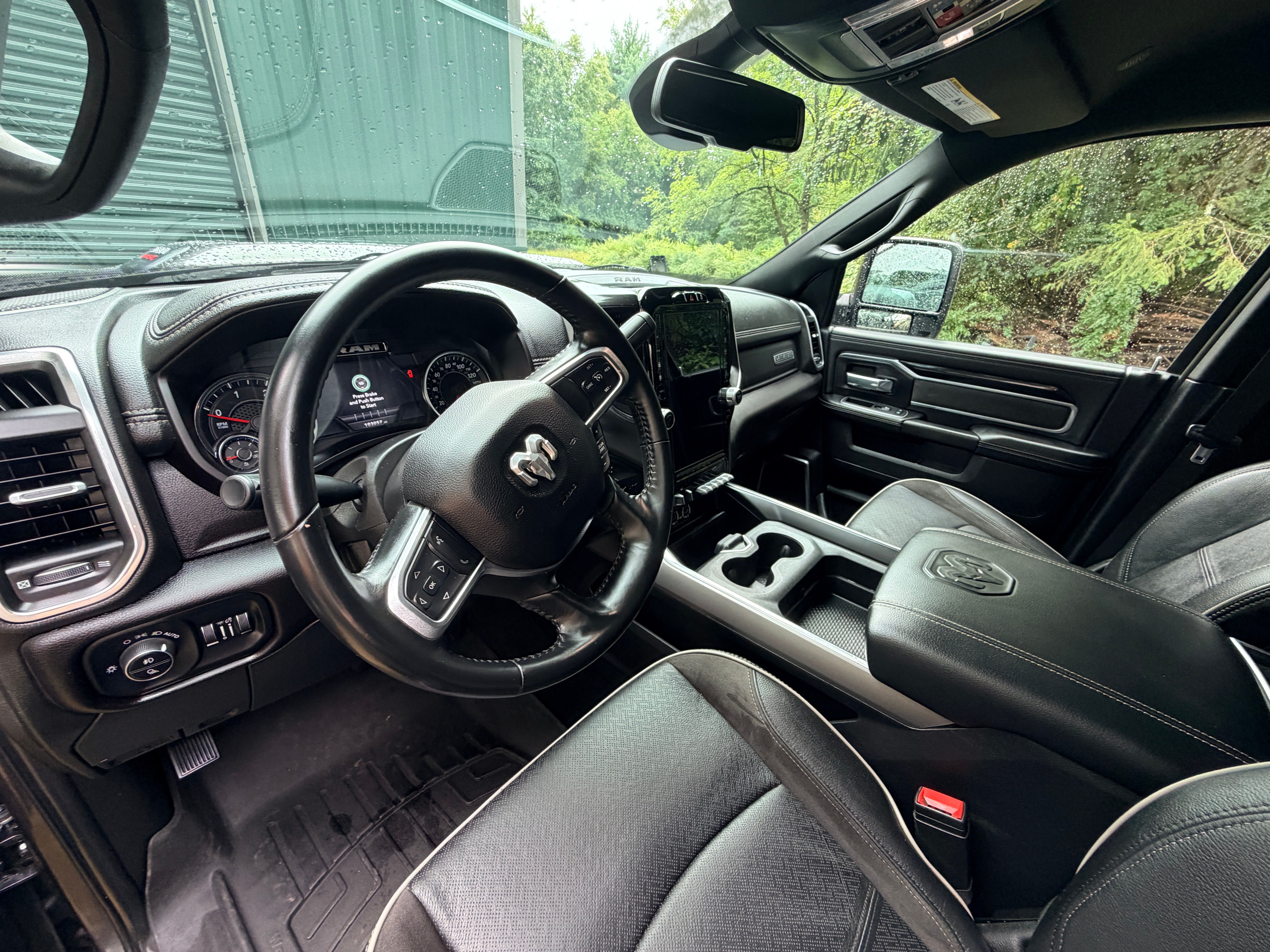 Used 2023 RAM 3500 Laramie AWD/4WD image 19