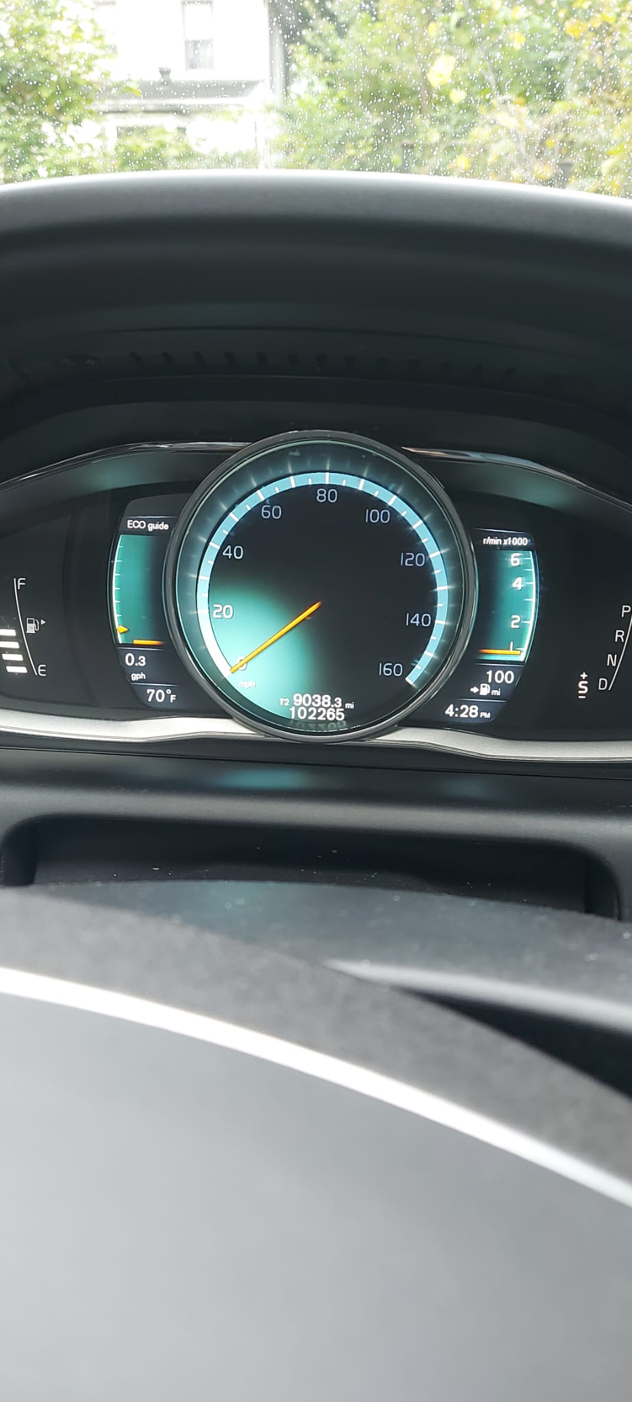 Used 2015 Volvo XC60 T6 w/ Proximity Package AWD/4WD image 4