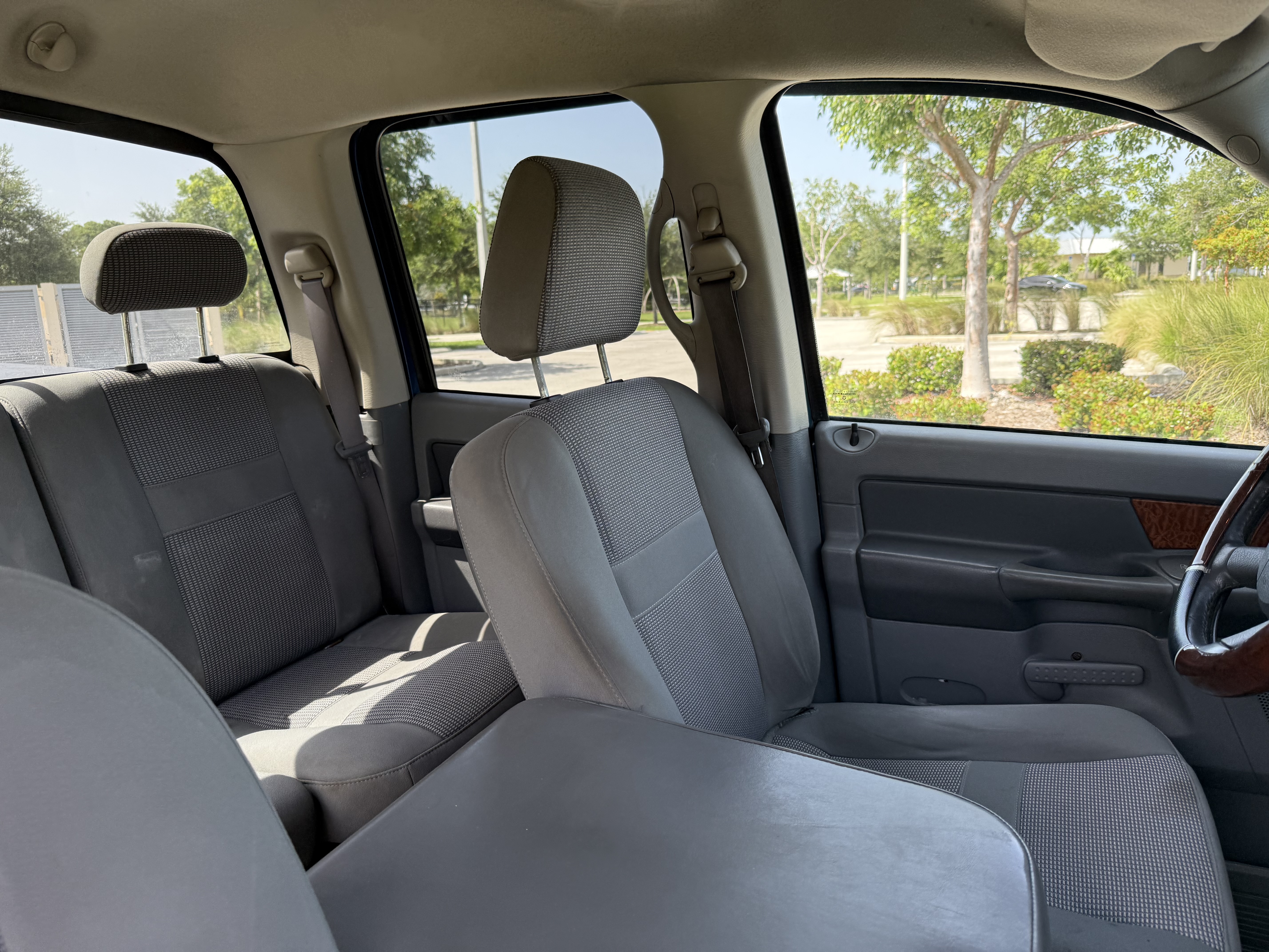 Used 2006 Dodge Ram 2500 Truck SLT w/ Light Group RWD image 16