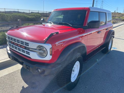 Used 2024 Ford Bronco Heritage Edition image 4