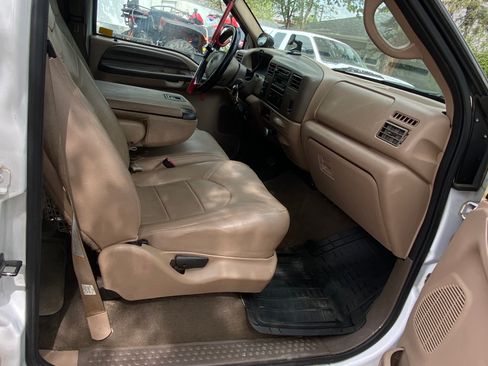 Used 1999 Ford F350 4x4 Crew Cab Super Duty image 9