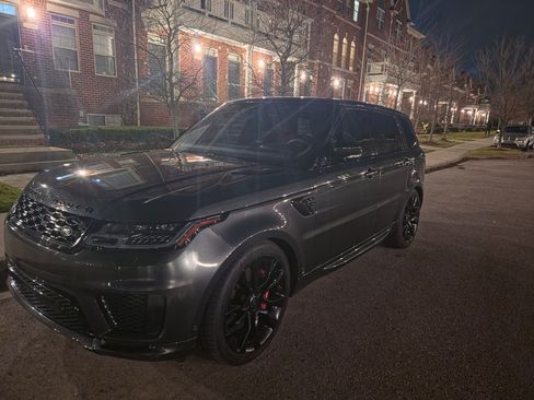 Used 2021 Land Rover Range Rover Sport HST image 16