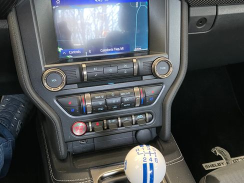 Used 2020 Ford Mustang Shelby GT350 w/ Technology Package image 19