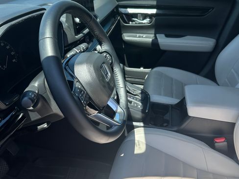 Used 2025 Honda CR-V EX-L image 30