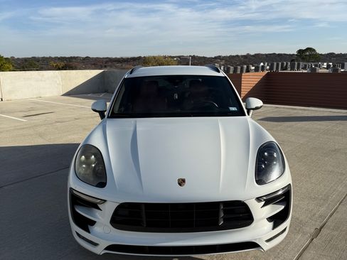 Used 2018 Porsche Macan GTS image 9