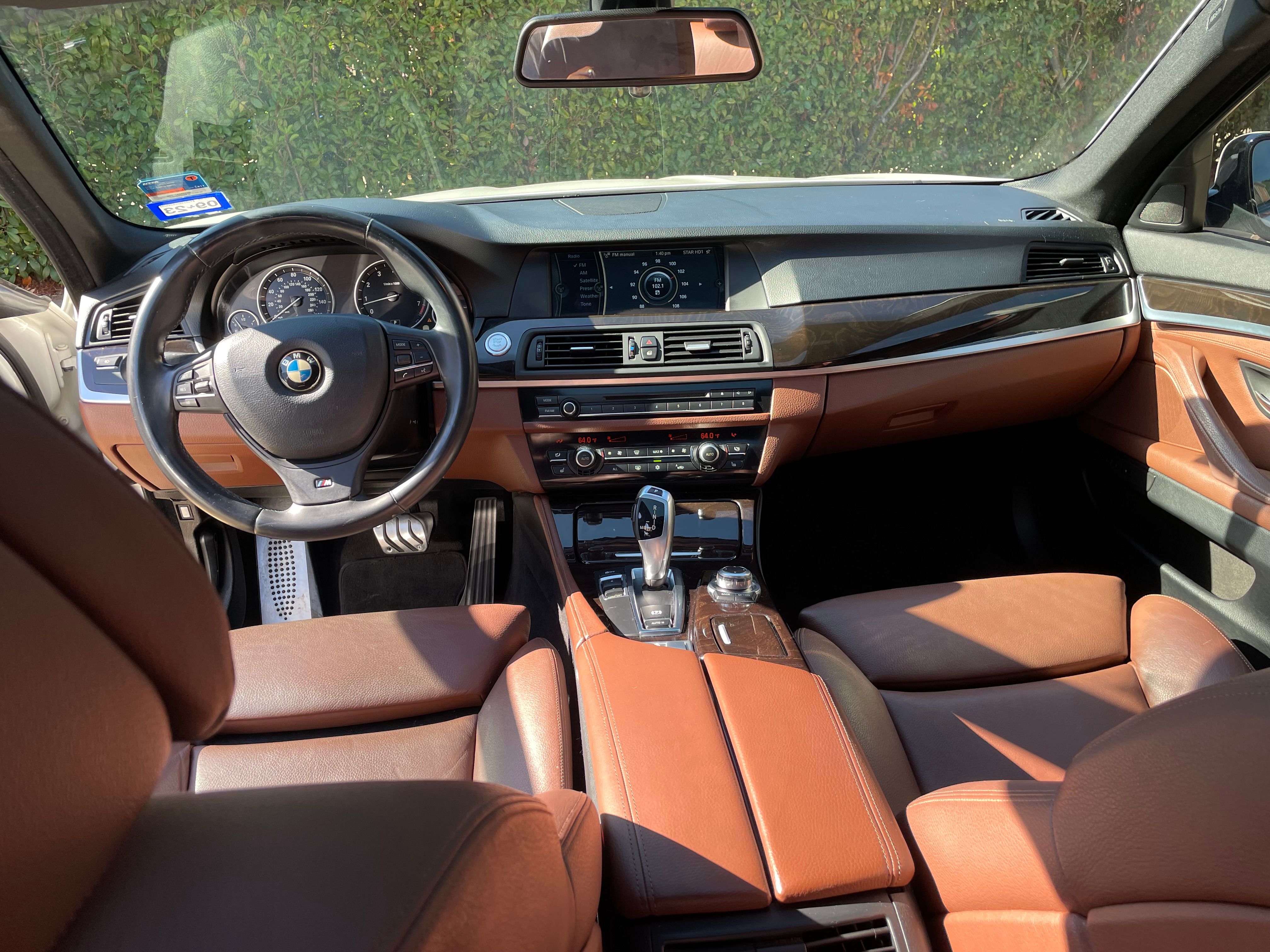 Used 2011 BMW 528i Sedan RWD image 13