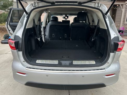 Used 2014 INFINITI QX60 AWD w/ Premium Plus Package image 11