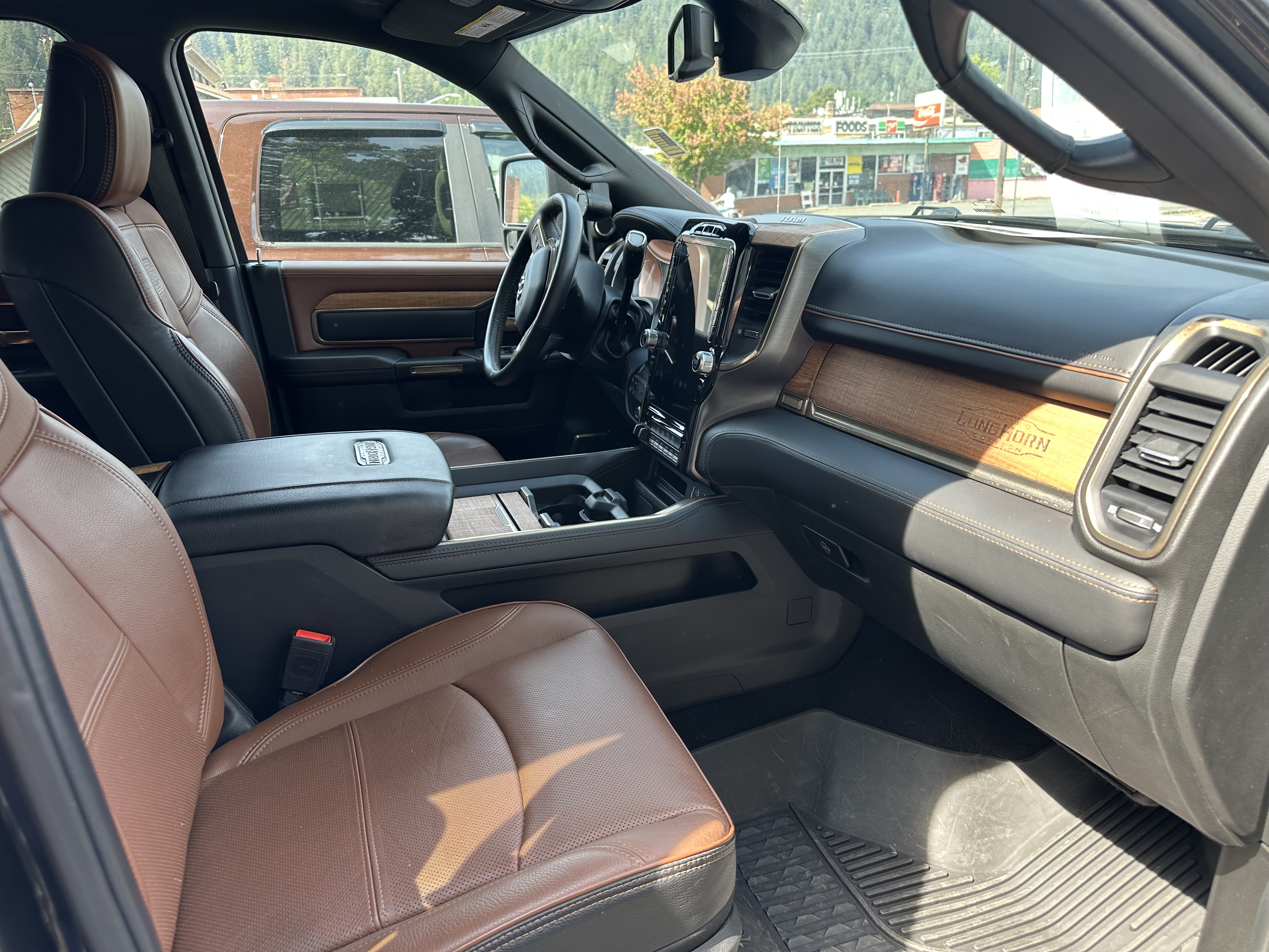 Used 2023 RAM 2500 Limited AWD/4WD image 5