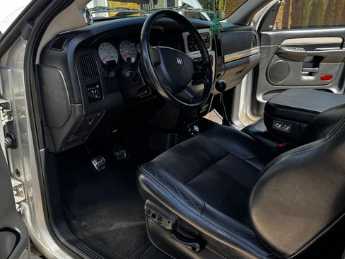 Used 2004 Dodge Ram 1500 Truck 2WD Regular Cab image 13