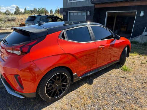 Used 2019 Hyundai Veloster Turbo Ultimate FWD image 4