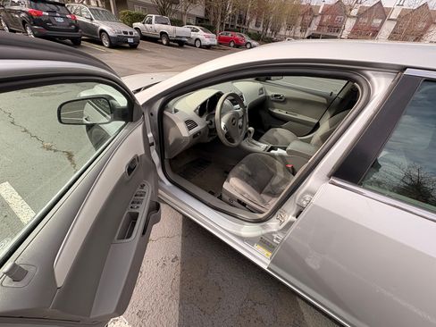 Used 2012 Chevrolet Malibu LS image 12