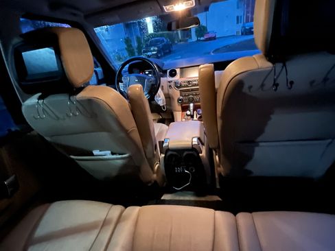 Used 2010 Land Rover LR4 HSE LUX image 5