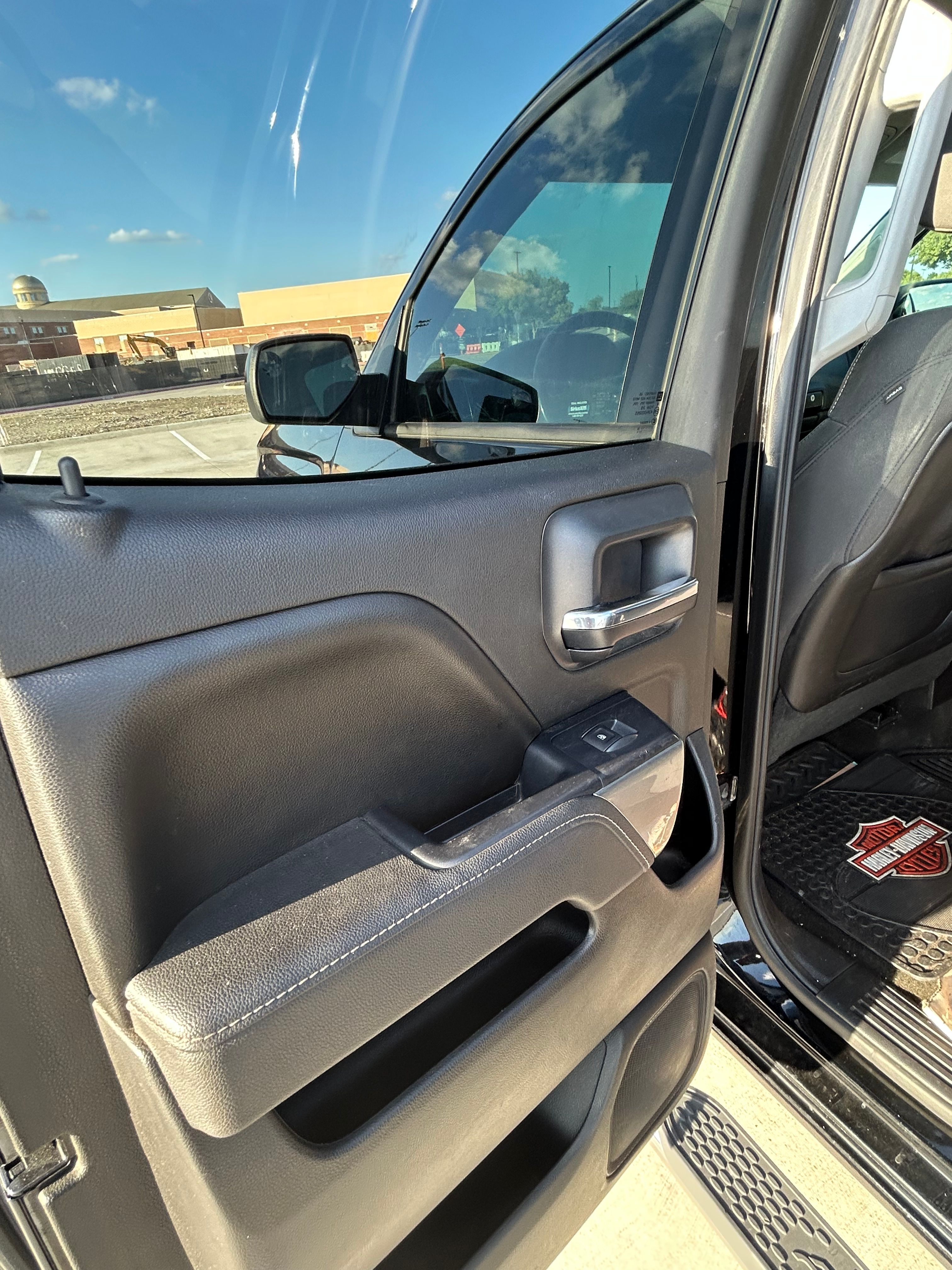 Used 2015 Chevrolet Silverado 1500 LT w/ Texas Edition, 1LT Trim RWD image 14